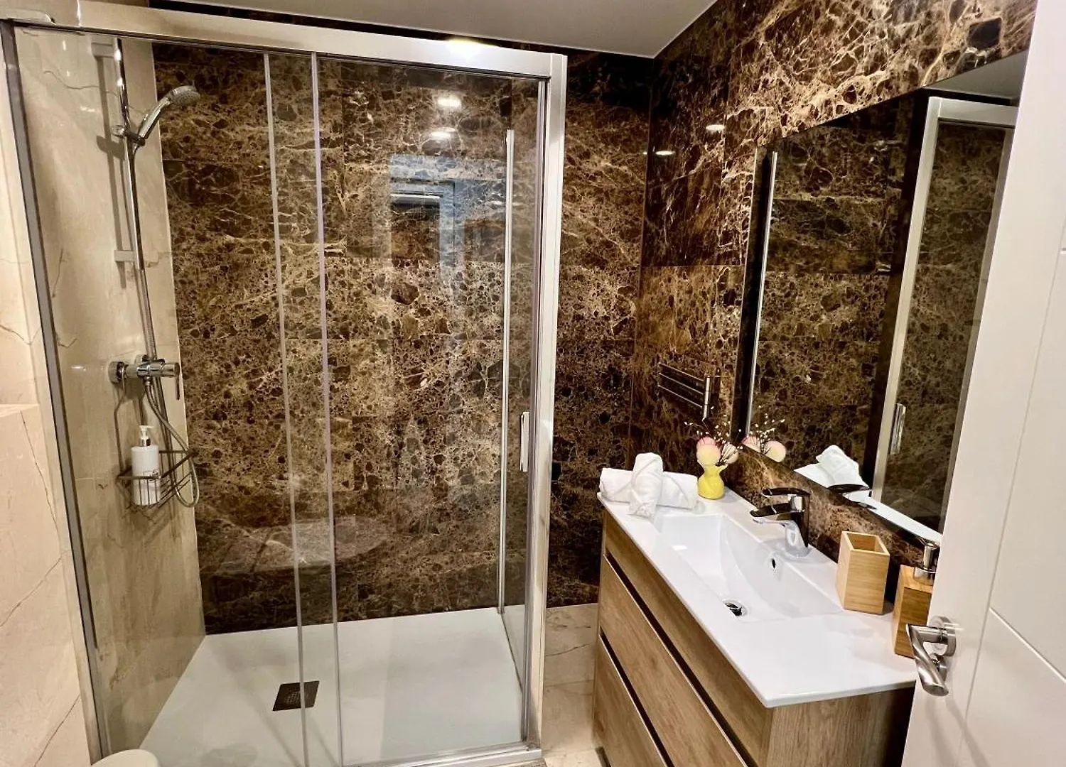 Apartamentos Prestige Suites Malaga IV 0*,  Spain